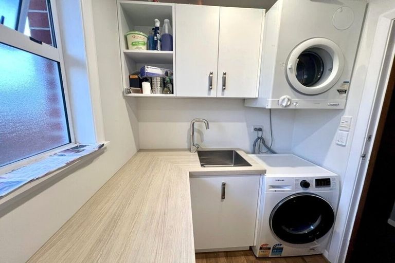 Photo of property in 5 Milton Street, Trentham, Upper Hutt, 5018