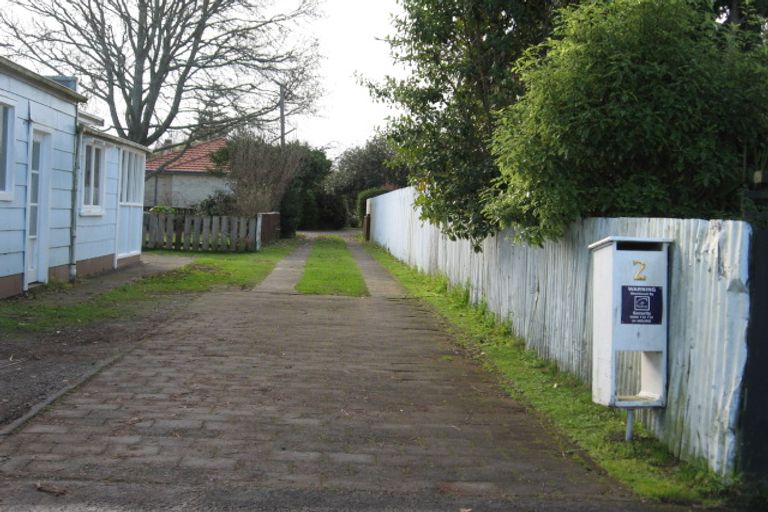 Photo of property in 2 Fox Lane, Hamilton East, Hamilton, 3216