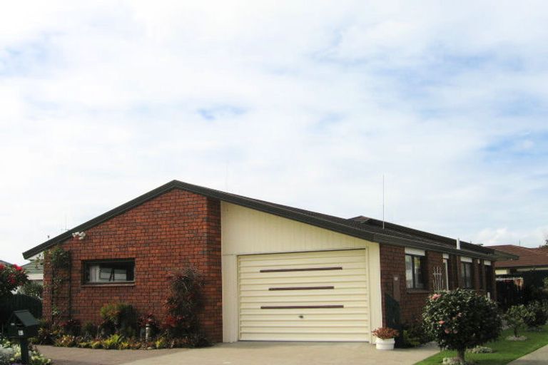Photo of property in 6 Shaw Place, Matua, Tauranga, 3110