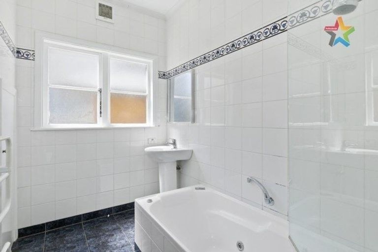 Photo of property in 3 Tawa Street, Woburn, Lower Hutt, 5010