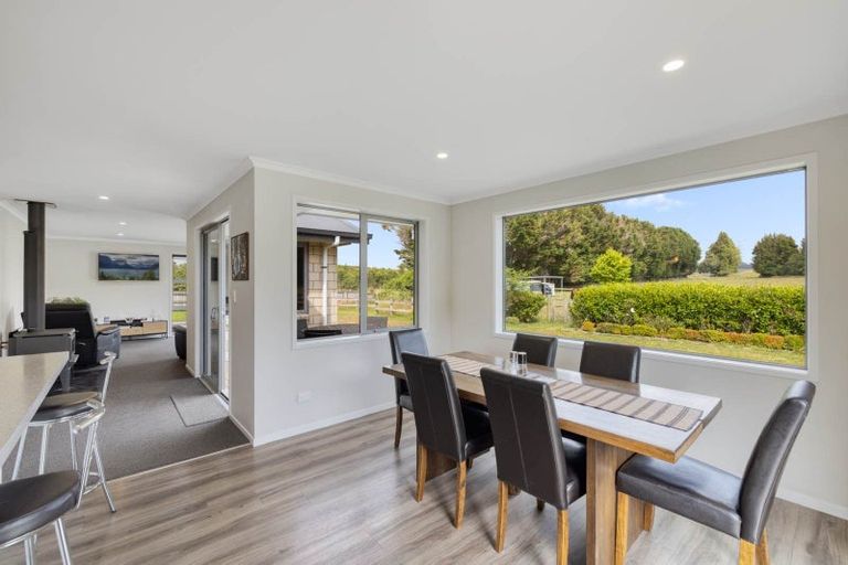Photo of property in 16 Roy Road, Hamurana, Rotorua, 3096