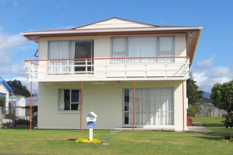 Photo of property in 44 Catherine Crescent, Whitianga, 3510