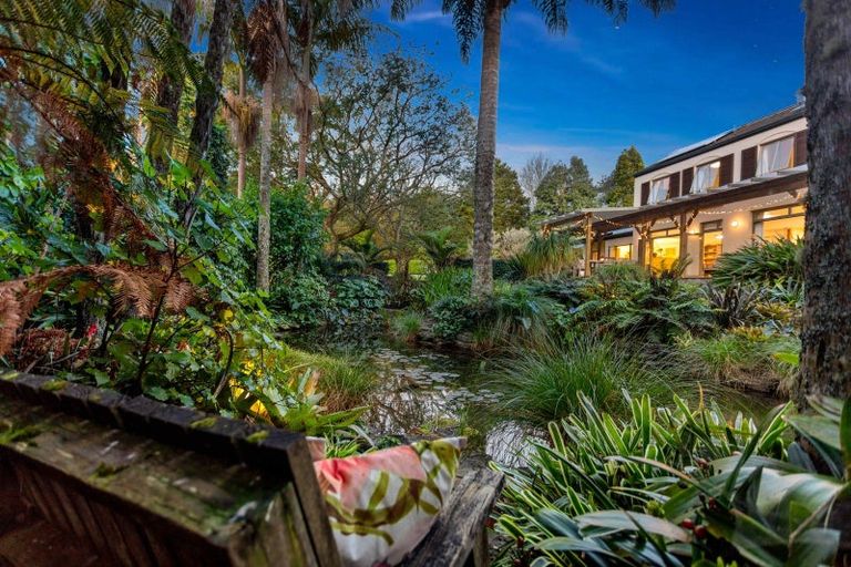 Photo of property in 424 Kerikeri Road, Kerikeri, 0230