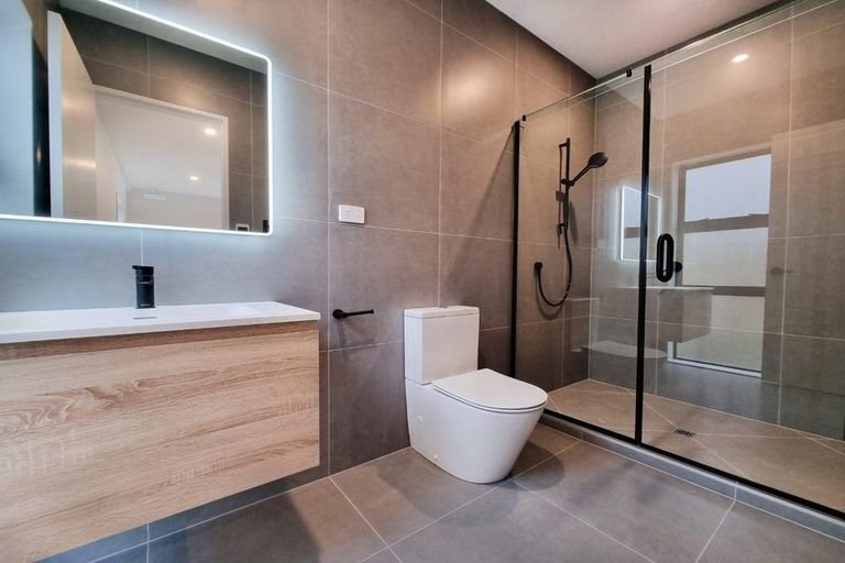 Photo of property in 6 Coast Garden Drive, Hobsonville, Auckland, 0616