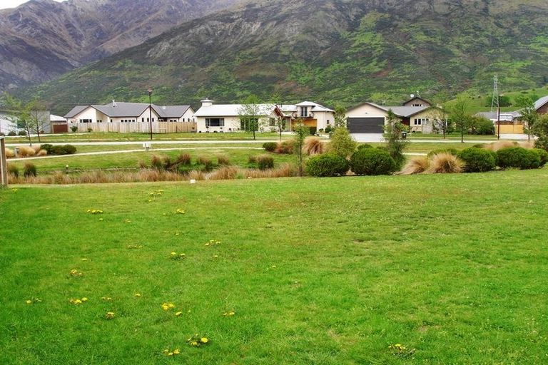 Photo of property in 16a Sylvan Street, Lake Hayes, Queenstown, 9304