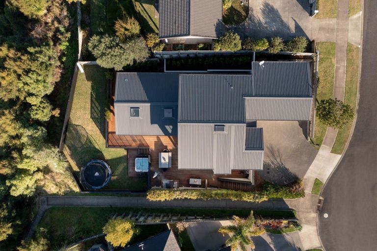 Photo of property in 64 Utopia Park Heights, Welcome Bay, Tauranga, 3112