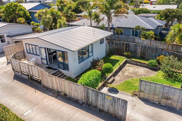 Photo of property in 89c Simpson Road, Papamoa Beach, Papamoa, 3118