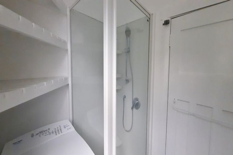 Photo of property in 21af1 Talavera Terrace, Kelburn, Wellington, 6012