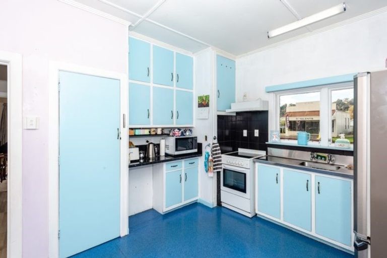 Photo of property in 5 Maclean Street, Whataupoko, Gisborne, 4010