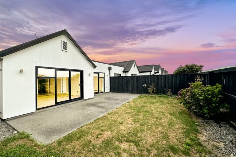 Photo of property in 97 Faringdon Boulevard, Rolleston, 7615