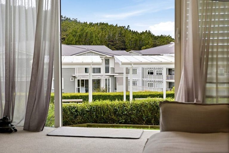 Photo of property in 148 Landmark Terrace, Orewa, 0931