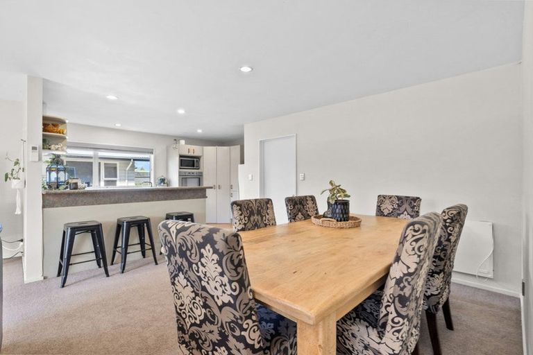 Photo of property in 35a Colwyn Street, Bryndwr, Christchurch, 8053