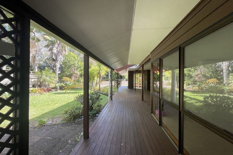 Photo of property in 6 Shiloh Way, Greenhithe, Auckland, 0632