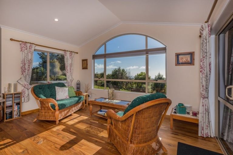 Photo of property in 206 Te Toiroa Road, Ngunguru, Whangarei, 0173