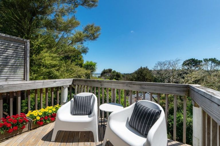 Photo of property in 8/7 Balmain Road, Birkenhead, Auckland, 0626