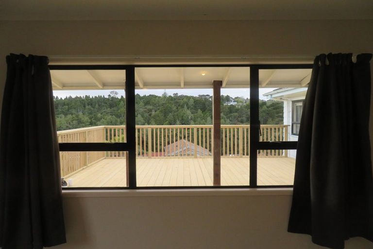 Photo of property in 3 Merrill Place, Birkdale, Auckland, 0626