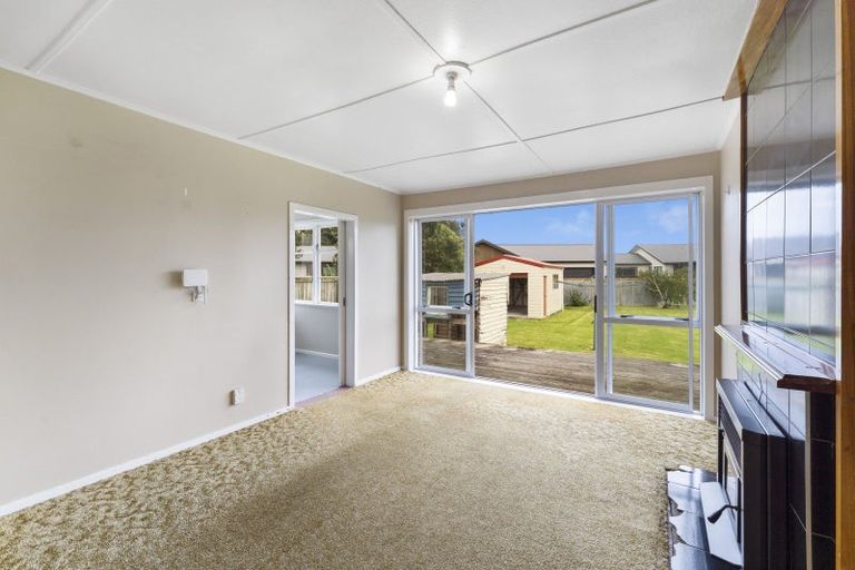 Photo of property in 9 Matene Place, Otaki, 5512