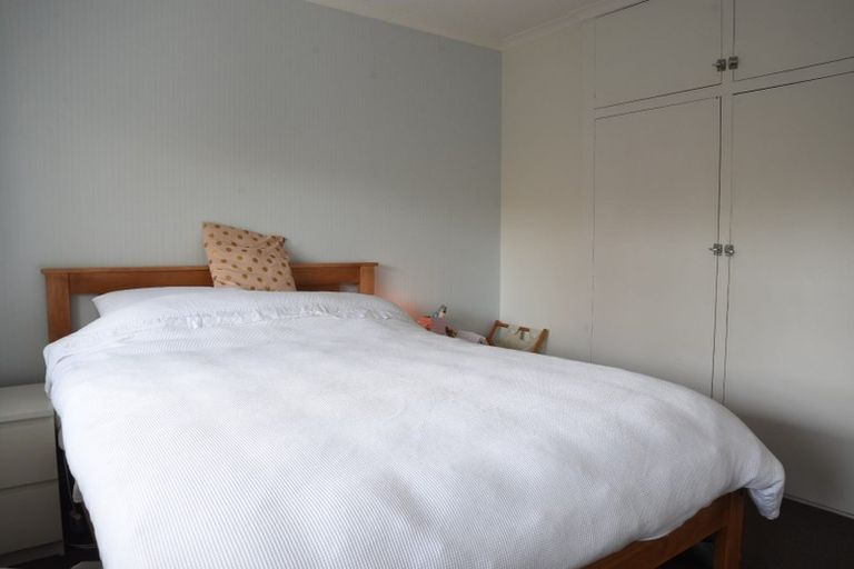 Photo of property in 2/15 Jeffreys Road, Fendalton, Christchurch, 8052