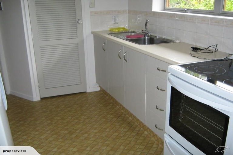 Photo of property in 1/103 Mountbatten Avenue, Hillcrest, Auckland, 0627