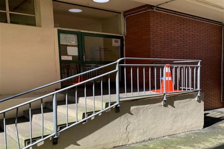 Photo of property in Te Awhina Apartments, 14/22 Sussex Street, Mount Cook, Wellington, 6021