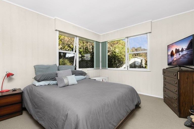 Photo of property in 8 Mccall Place, Opaheke, Papakura, 2113