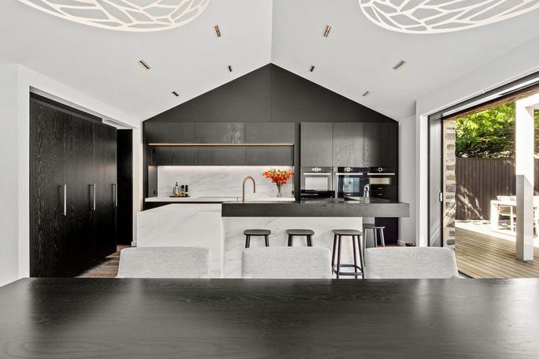 Photo of property in 4 Cardigan Street, Arrowtown, 9302