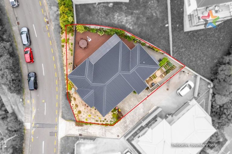 Photo of property in 6 Poto Road, Normandale, Lower Hutt, 5010