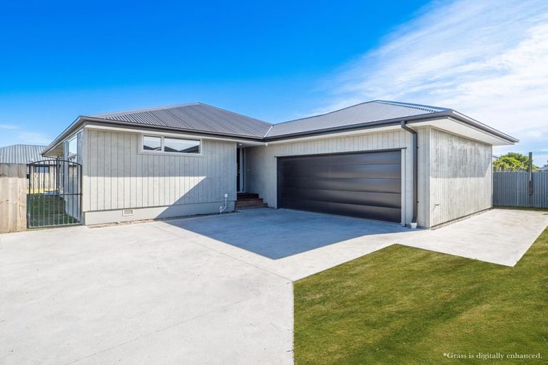 Photo of property in 27b Ottawa Road, Wainoni, Christchurch, 8061