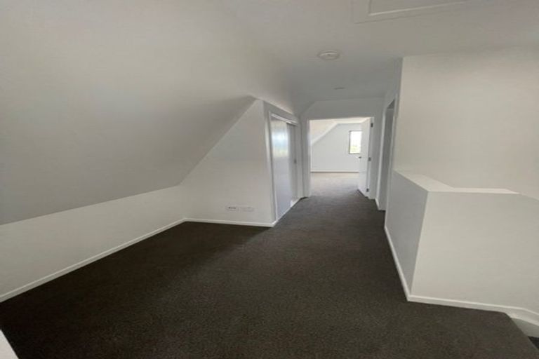 Photo of property in 26 Raupeti Lane, Henderson, Auckland, 0612
