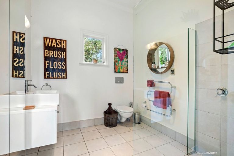 Photo of property in 25 Daniel Street, Martinborough, 5711