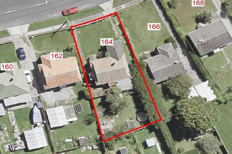 Photo of property in 164 Waddington Drive, Naenae, Lower Hutt, 5011