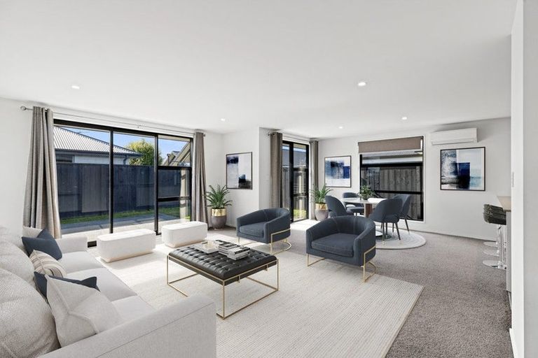 Photo of property in 28 Chatsworth Avenue, Rangiora, 7400