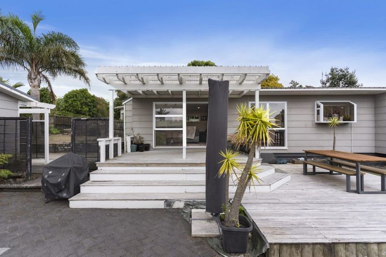 Photo of property in 148 Carnoustie Drive, Wattle Downs, Auckland, 2103