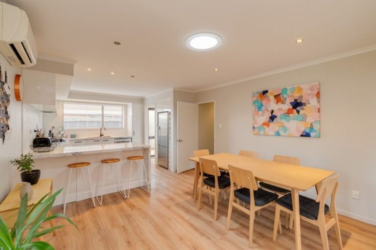 Photo of property in 265 Queenspark Drive, Parklands, Christchurch, 8083