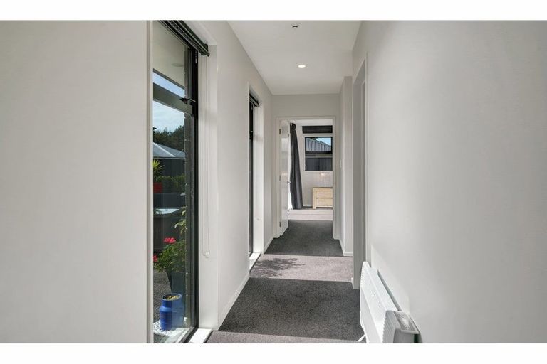 Photo of property in 32 Shrimpton Avenue, Woodend, 7610