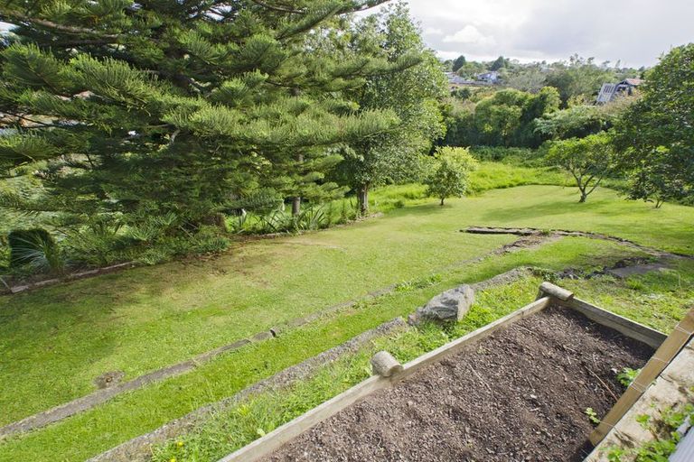 Photo of property in 14 Raumati Terrace, Khandallah, Wellington, 6035