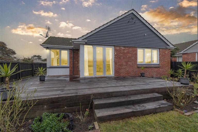 Photo of property in 90 Baynes Street, Burwood, Christchurch, 8083