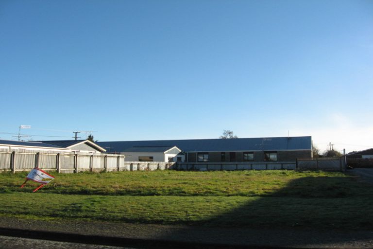 Photo of property in 12 Union Street, Winton, 9720