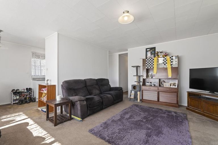 Photo of property in 49a Kawaha Point Road, Fairy Springs, Rotorua, 3015