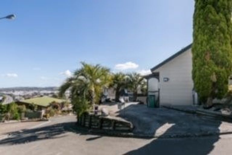 Photo of property in 25 Delhi Road, Hospital Hill, Napier, 4110