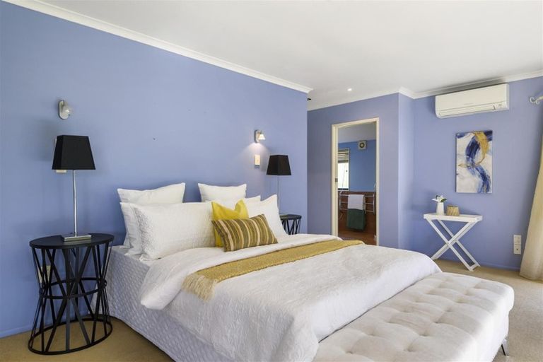 Photo of property in 166 Holmes Road, Waiuku, 2682