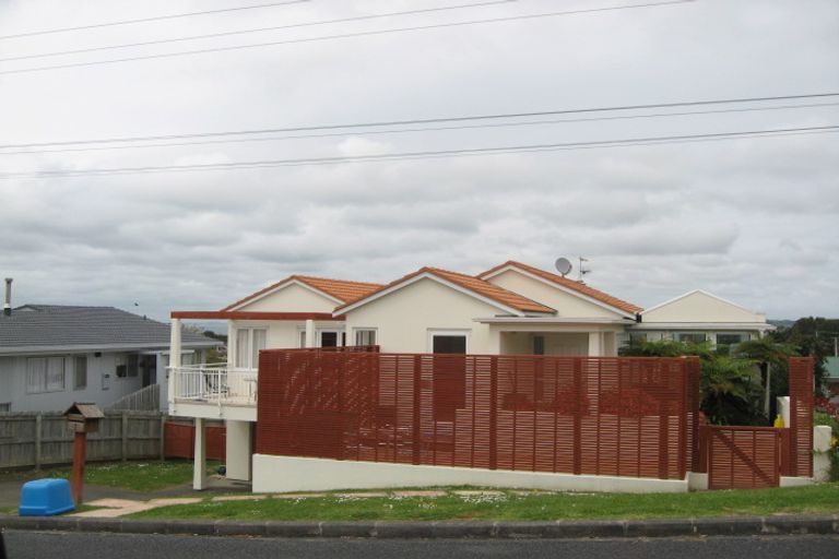 Photo of property in 1a Layton Road, Manly, Whangaparaoa, 0930