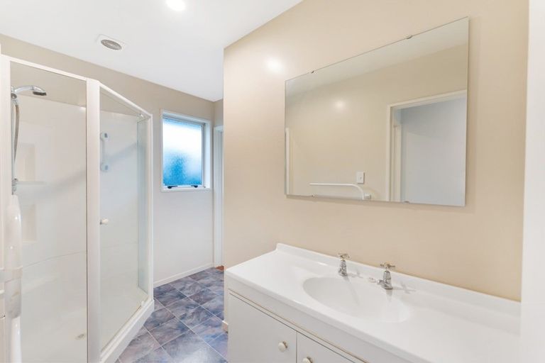 Photo of property in 12 Mcdougal Place, Kaiapoi, 7630