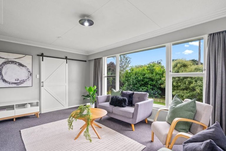 Photo of property in 2 Ballantrae Street, Wallacetown, 9816