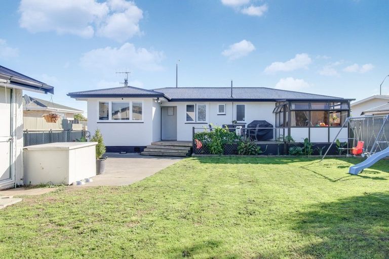 Photo of property in 89 Taradale Road, Onekawa, Napier, 4110