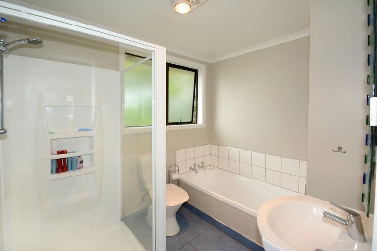 Photo of property in 4 Milford Avenue, Calton Hill, Dunedin, 9012