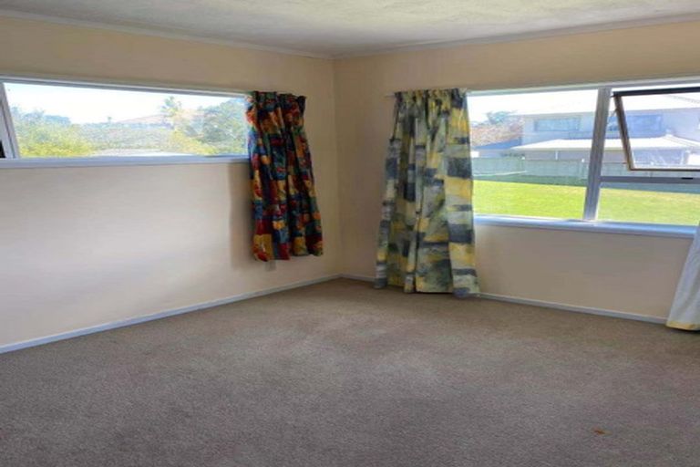 Photo of property in 2/16 Quebec Road, Milford, Auckland, 0620