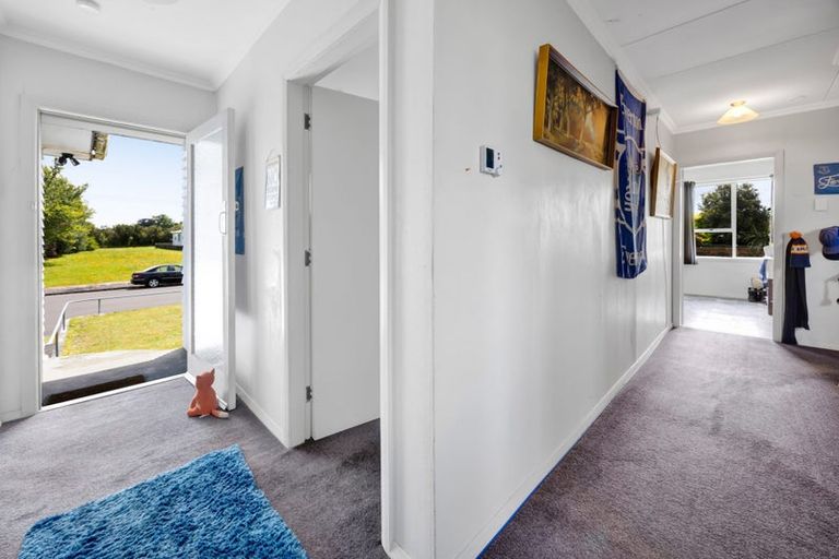 Photo of property in 130 Miranda Street, Stratford, 4332