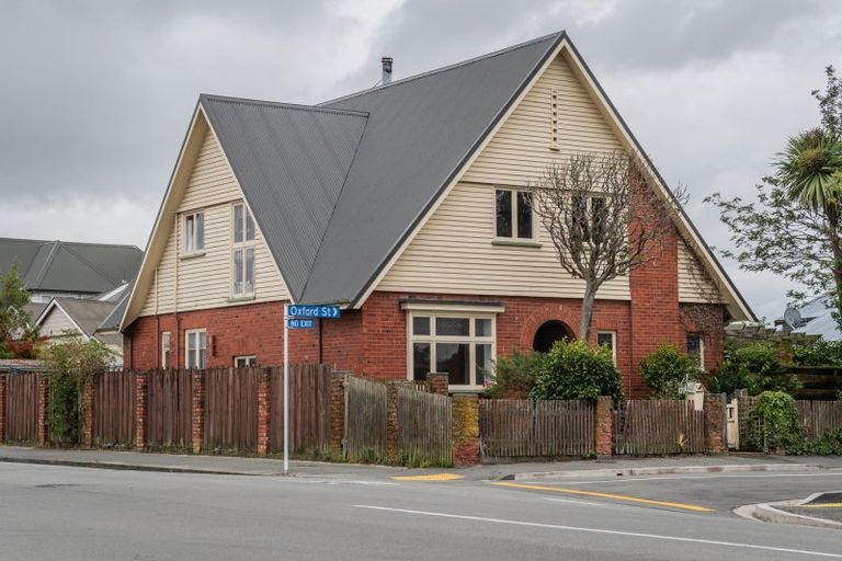 Photo of property in 42 Oxford Street, West End, Timaru, 7910