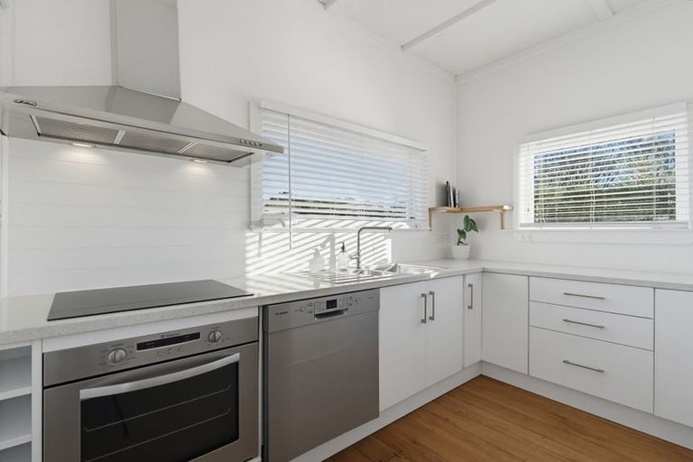 Photo of property in 23 Porritt Place, Waipukurau, 4200